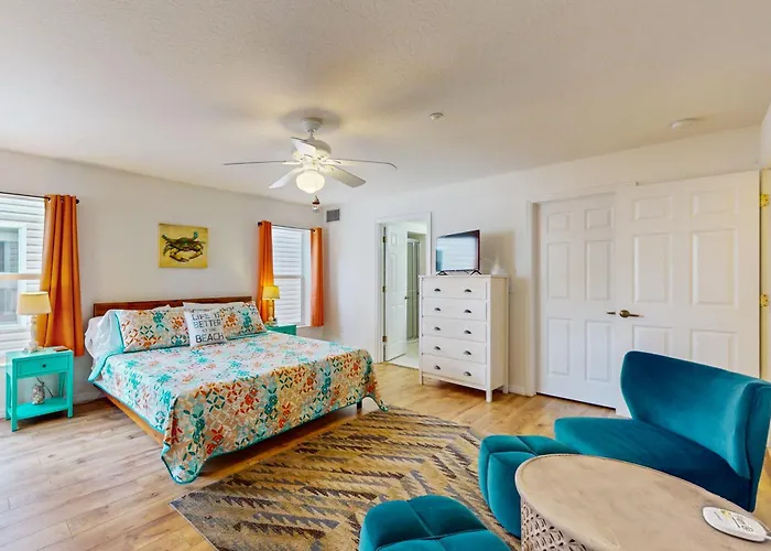 Captain's Cove 304 Clearwater Beach