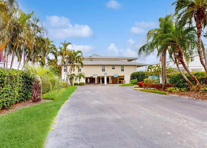 Holiday home Captain's Cove 304